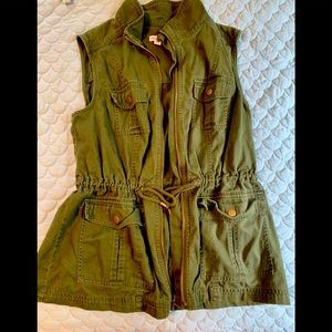 Merona Camo Green Utility Vest